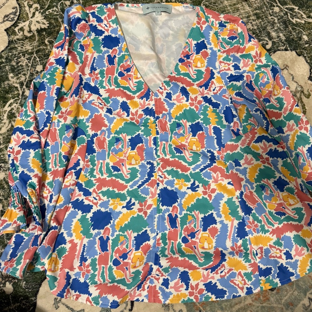 Tuckernuck Multicolor V-Neck Blouse